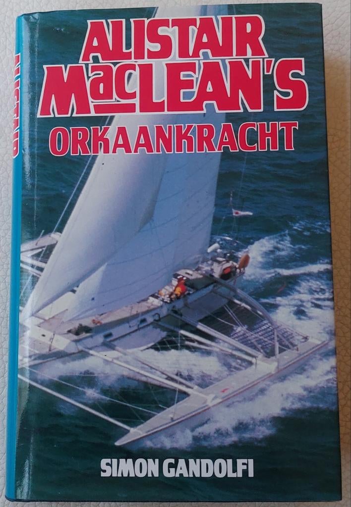 Alistair MacLean's Orkaankracht - Simon Gandolfi, Ophalen of Verzenden, Gelezen, Simon Gandolfi