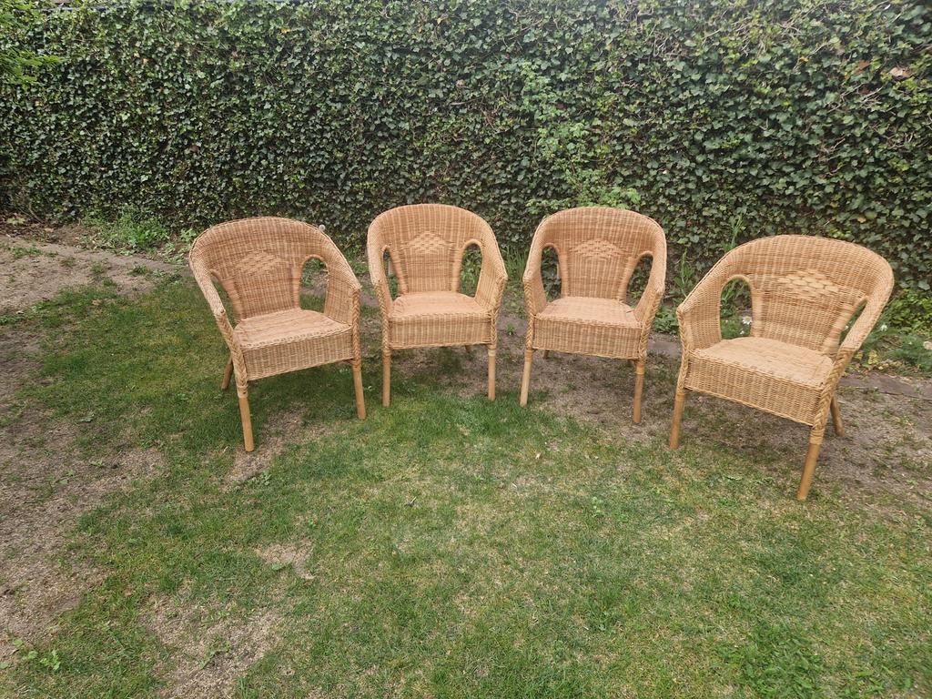 4 Rieten tuinstoelen, Ophalen, Gebruikt, Rotan