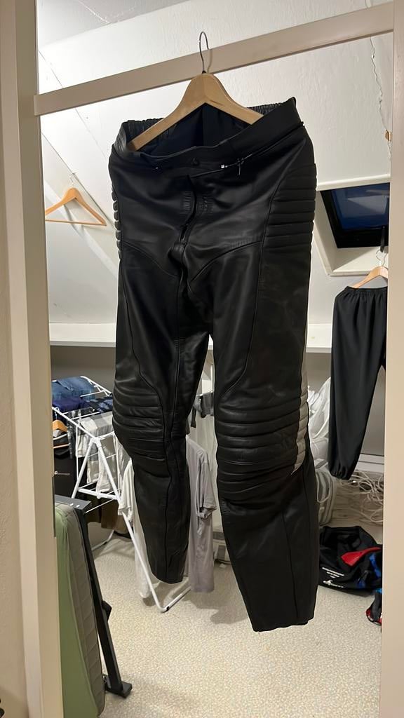 Damen leathers ( voorheen Topskin) motorbroek leer, Motoren, Kleding | Motorkleding, Ophalen, Nieuw zonder kaartje, Heren, Broek | leer