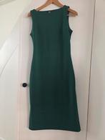 Groene aansluitende jurk - maat xs - uniqlo, Cocktailjurk, Ophalen of Verzenden, Zo goed als nieuw, Maat 34 (XS) of kleiner