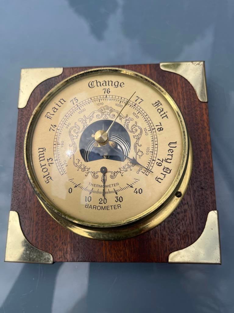 Bey-Berk WS070 Barometer/Thermometer op kersenhout, Ophalen of Verzenden, Gebruikt, Weerstation