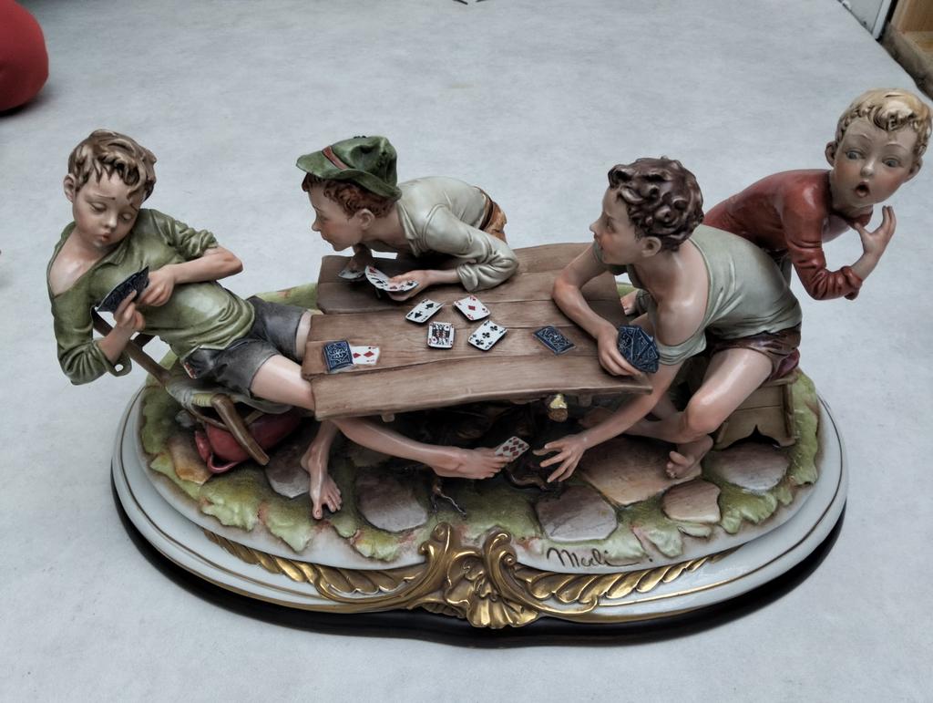 Capodimonte!!, Ophalen of Verzenden, Zo goed als nieuw, Porselein