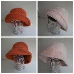 Twee hoedjes van teddy stof, 7,50 per stuk, Ophalen of Verzenden, Zo goed als nieuw, Maat 38/40 (M), Sjaal