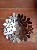 Zilverkleurige fruitschaal met bloemmotief, Overige materialen, Gebruikt, Schaal, Ophalen of Verzenden