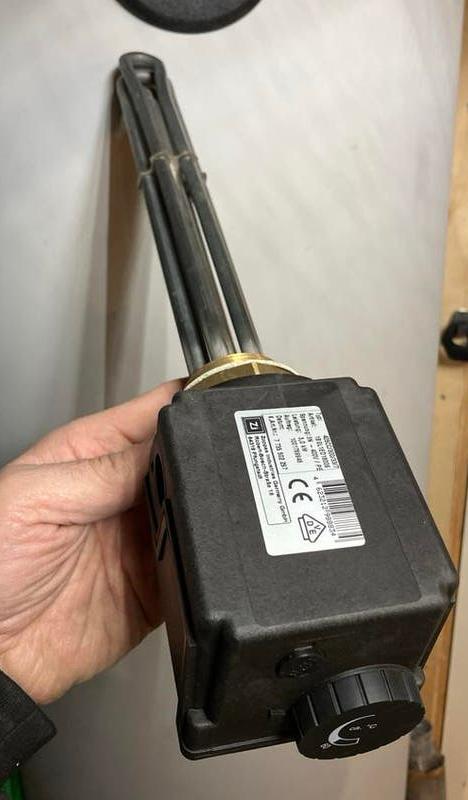 Weerstand 3kW 400V Boiler - Instelbaar tot 80C, Ophalen, Nieuw, Minder dan 3 jaar oud, Minder dan 20 liter