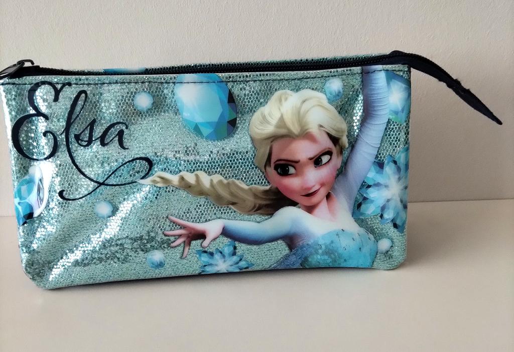 Elsa etui heeft 5 vakken, Ophalen of Verzenden, Zo goed als nieuw