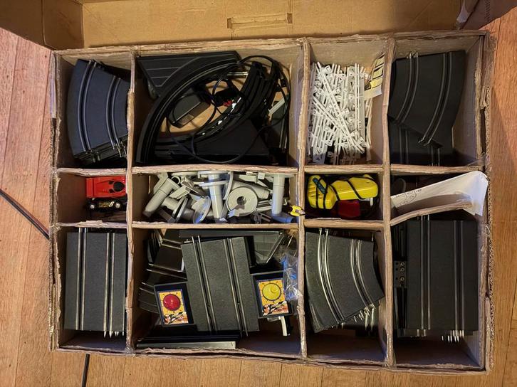 Super Speed Double Loop Pro Circuit Racebaan, Kinderen en Baby's, Speelgoed | Racebanen, Gebruikt, Racebaan, Elektrisch, Overige merken