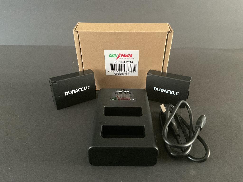 2 x LPE-10 BATTERIJ MET DUBBELE OPLADER, Audio, Tv en Foto, Accu's en Batterijen, Ophalen of Verzenden, Zo goed als nieuw, Oplaadbaar