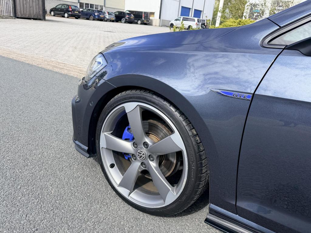 Volkswagen Golf 1.4 TSI PHEV GTE 314PK Stage2 ACC•Navi, Stof, Gebruikt, 4 cilinders, Plug-in hybride