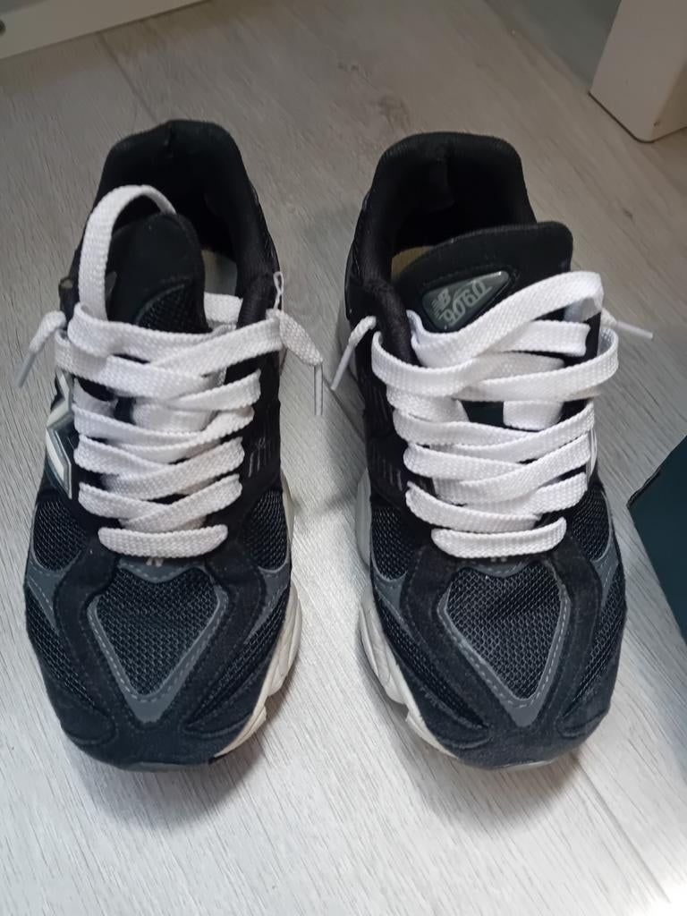 New Balance 9060, Ophalen, Gebruikt, Jongen of Meisje, Schoenen
