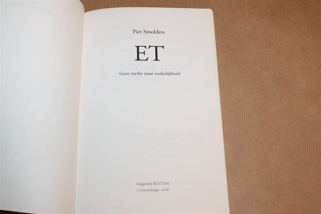 ET — Geen Mythe Maar Werkelijkheid & Buitenaards Leven, Boeken, Ophalen of Verzenden, Gelezen, Overige onderwerpen, Achtergrond en Informatie
