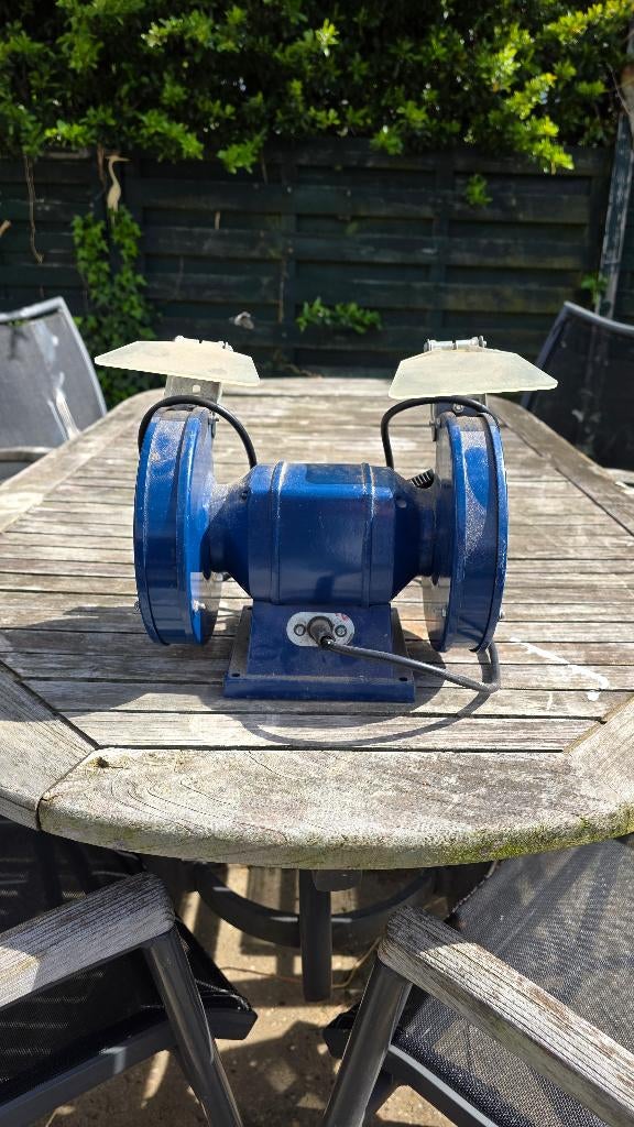 Slijpmachine, Ophalen, Gebruikt, Minder dan 700 watt, Werkbankslijpmachine