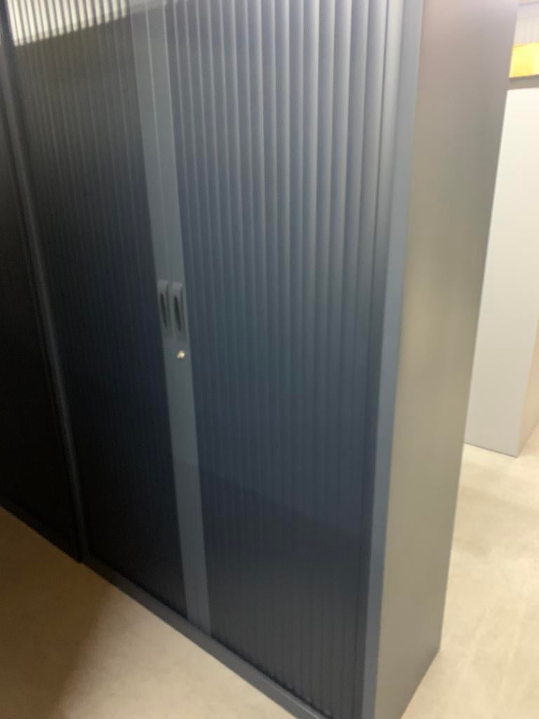 Roldeurkasten, Ophalen, 100 tot 150 cm, Zo goed als nieuw, 150 tot 200 cm