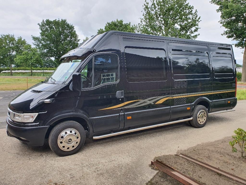 Iveco Daily Turbodiesel 2.8 camper, knaus inbouw, vastbed, Caravans en Kamperen, Campers, Overige merken, Buscamper of Camperbus