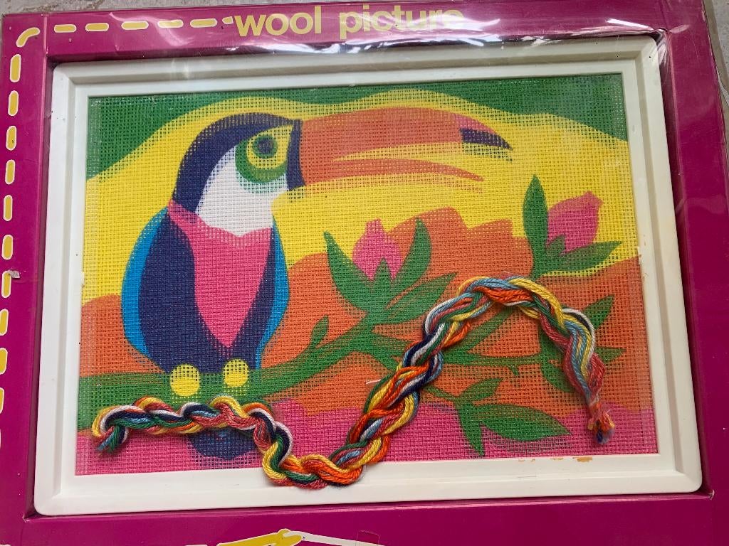 Borduur 'Wol-Schilderij' "Vogel" Inclusief Lijst & Wol Nieuw, Ophalen of Verzenden, Nieuw, Patroon