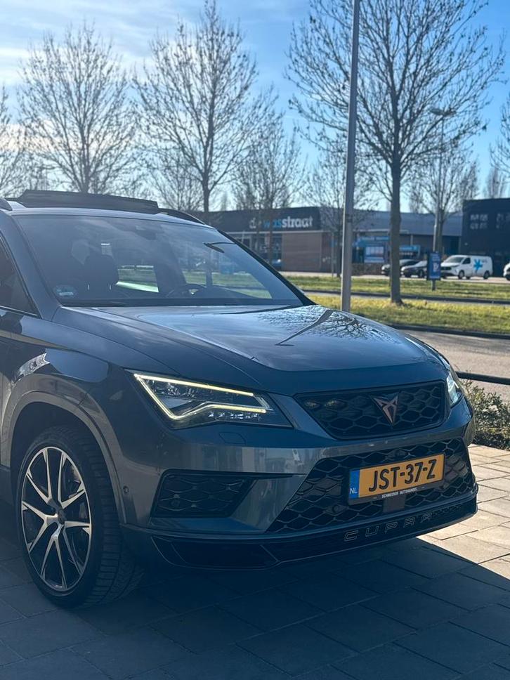 Cupra Ateca 2.0 TSI 300pk 4DRIVE 2019 Grijs, Auto's, Seat, Particulier, Ateca, 360° camera, 4x4, ABS, Achteruitrijcamera, Adaptieve lichten