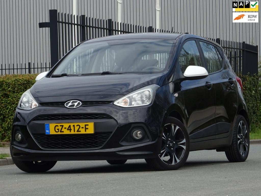 Hyundai I10 1.0i i-Motion 87DKM NAP/CLIMA/CRUISE/APK 06-2027, Voorwielaandrijving, Euro 5, Gebruikt, 31 €/maand