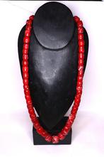 Een rood koraal collier, Ophalen of Verzenden, Overige materialen, Ketting