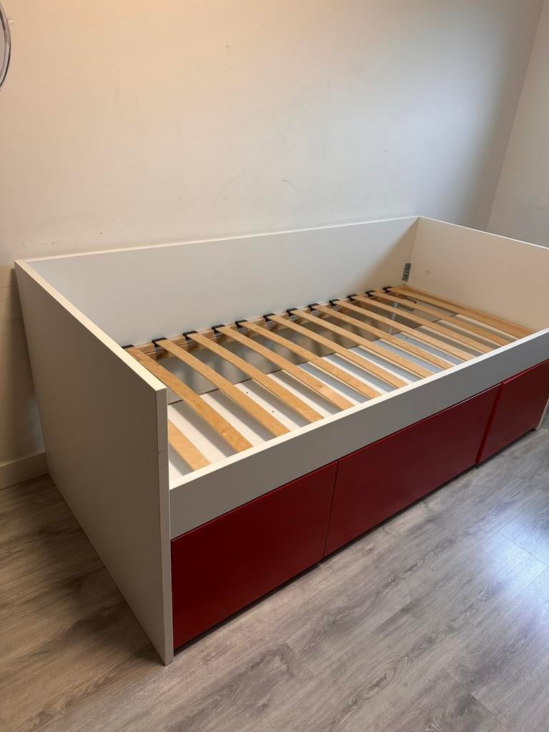 Gratis kinder tienerbed 90x200 met opbergruimte, Ophalen, 85 tot 100 cm, Gebruikt, Lattenbodem