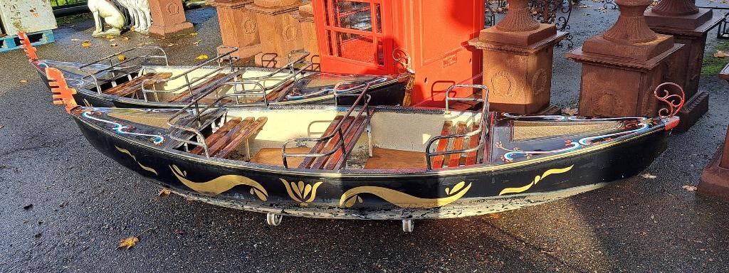 Italiaanse mini gondel bijna 3 meter lang nog 1 op voorraad, Antiek en Kunst, Curiosa en Brocante, Ophalen