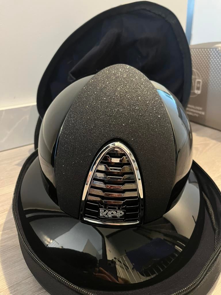 Nieuw! Hele mooie luxe kep italia cromo 2.0 met swarovski, Ophalen, Nieuw, Dressuur, Cap