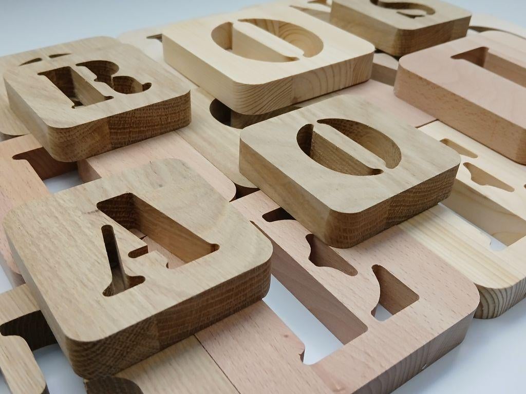 Blokletters in diverse houtsoorten, Ophalen of Verzenden, Nieuw, Overige typen