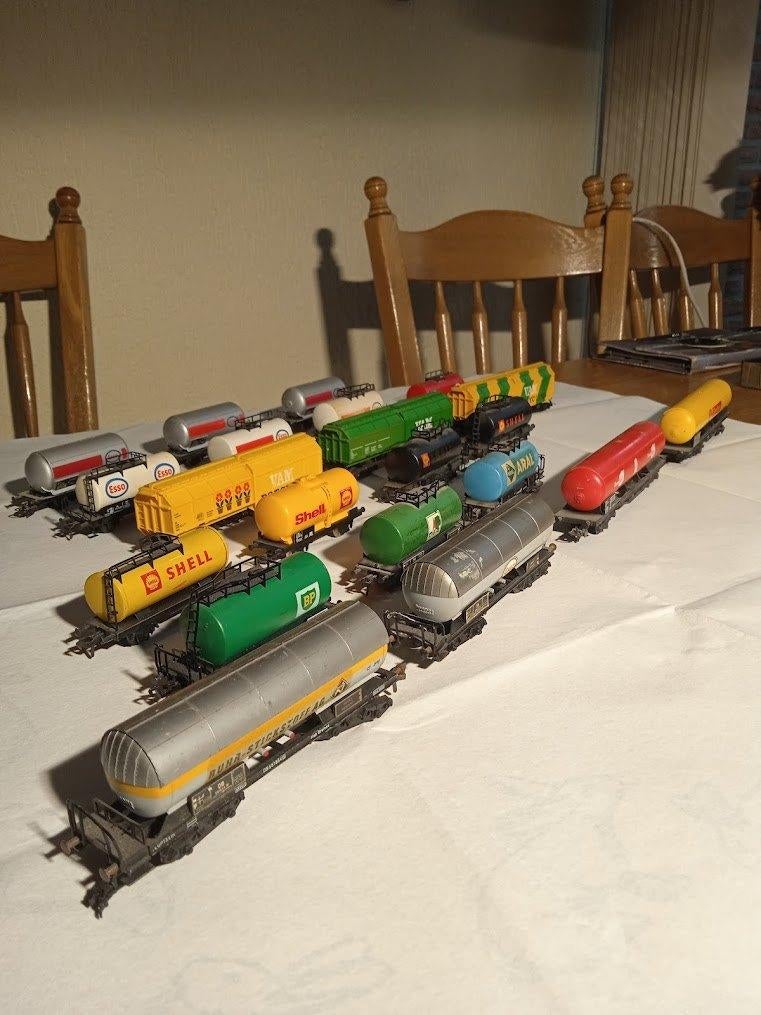 kavel 1 tank wagons en goederen wagons, Overige merken, Gebruikt, Gelijkstroom, Wagon