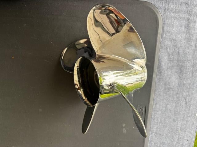 4 BLADS RVS SCHROEF HONDA /MERCUISER, Watersport en Boten, Ophalen of Verzenden, Zo goed als nieuw, Overige typen