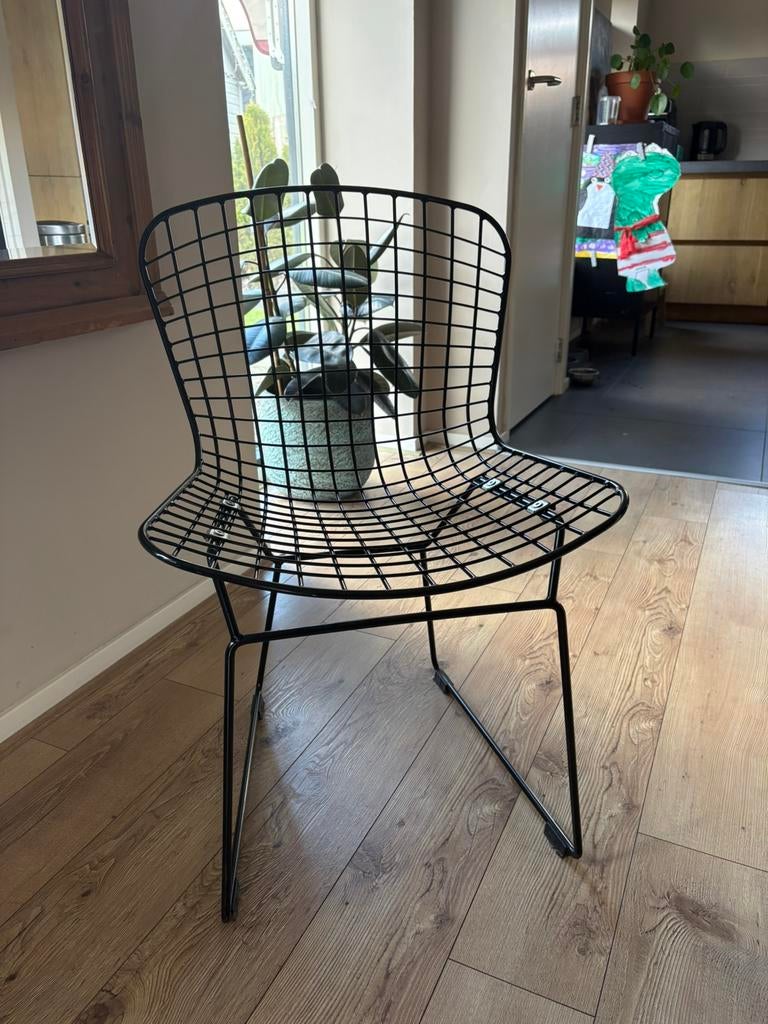 Bertoia Classic eetkamerstoelen 4 stuks, Huis en Inrichting, Ophalen, Gebruikt, Zwart, Vier
