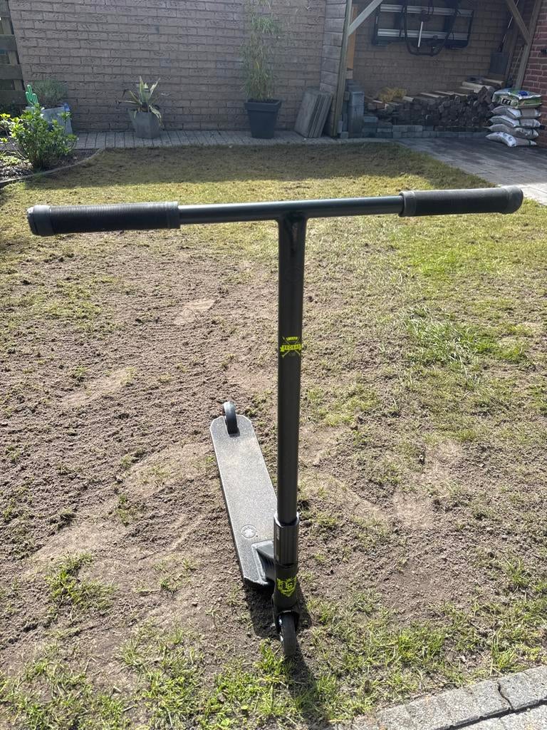 Lucky EVO stuntstep, Fietsen en Brommers, Steps, Ophalen, Gebruikt, Overige typen