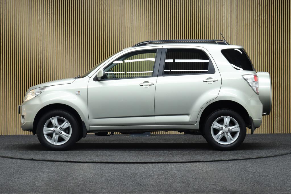 Daihatsu Terios 1.5 2WD Trophy Limited | LM Velgen | Clima |, Auto's, Daihatsu, Keurmerk '100% Onderhouden', 1350 kg, Zwart, Met garantie (alle)