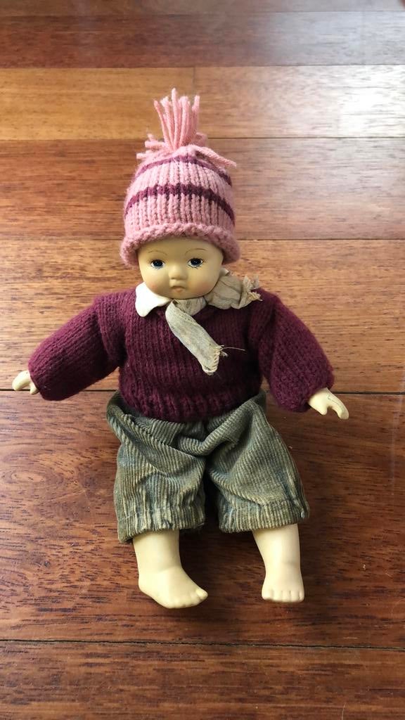 Porseleinen popje, Verzamelen, Poppen, Ophalen of Verzenden, Zo goed als nieuw, Pop