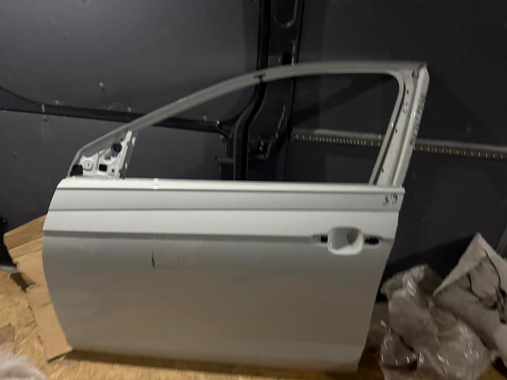 Volkswagen Polo 2g taigo Links voor portier deur, Ophalen of Verzenden