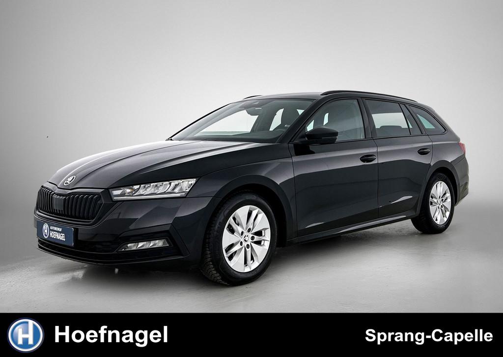 Skoda Octavia Combi 1.5 e-TSI Sport Business | Trekhaak | Na, Auto's, Skoda, Stof, 4 cilinders, 150 pk, Zwart