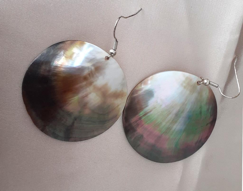 oorbellen schijfjes vintage parelmoer, Sieraden, Tassen en Uiterlijk, Oorbellen, Zo goed als nieuw, Hangers, Overige materialen