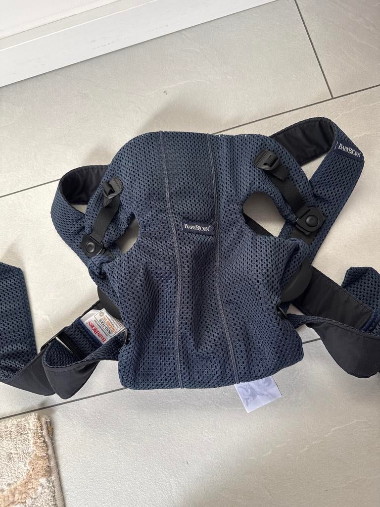 Baby Bjorn Mini draagzak, Kinderen en Baby's, Babydragers en Draagdoeken, Ophalen, Gebruikt, Buik, Baby Björn