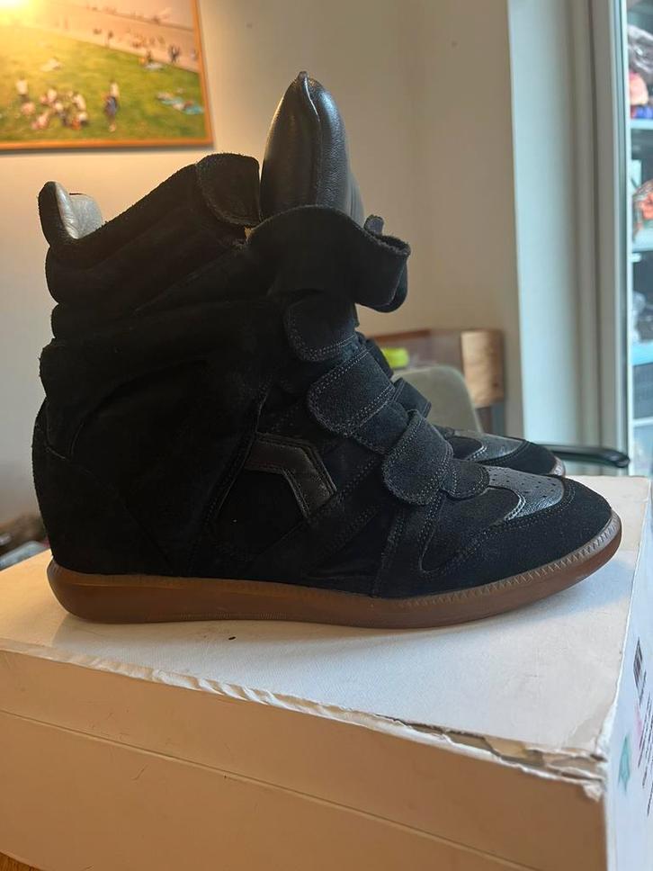 Isabel marant bekett 41, Kleding | Dames, Schoenen, Zo goed als nieuw, Sneakers of Gympen, Zwart, Ophalen of Verzenden