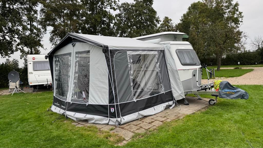 Walker Touring Plus Voortent voor Eriba touring Triton 430, Ophalen, Zo goed als nieuw, Walker Campingstyle
