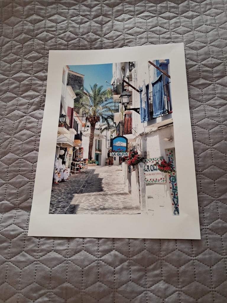 Foto print 40x30cm - Ibiza straatje, Ophalen of Verzenden, Zo goed als nieuw, Overige onderwerpen