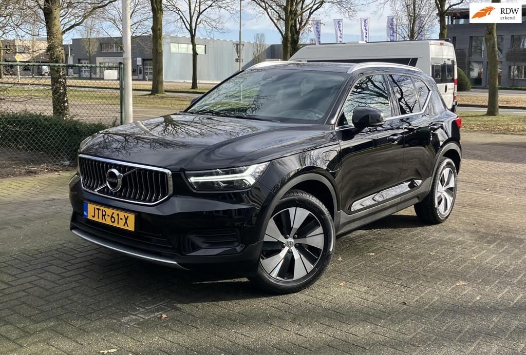 Volvo XC40 1.5 T4 Recharge Inscription PLUG- IN NAVI CRUISE, Stof, Start-stop-systeem, Zwart, Plug-in hybride