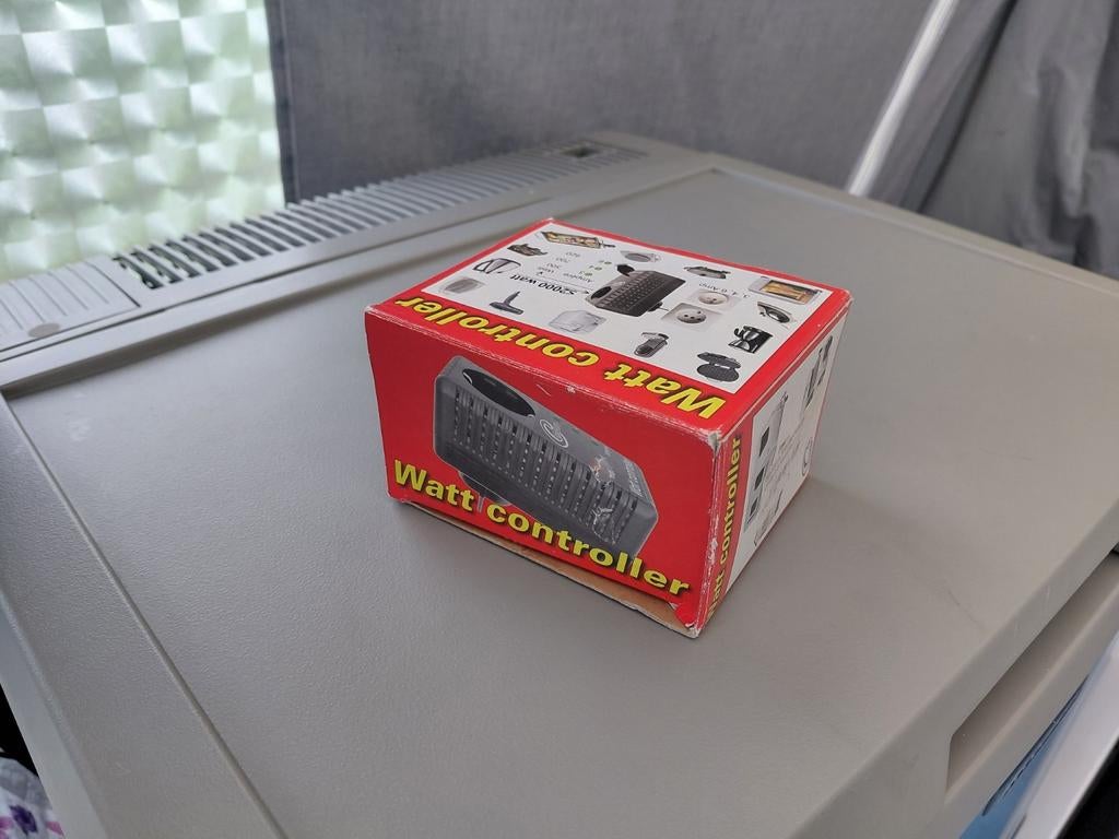 Watt Controller - Energiebespaarder voor de camping, Caravans en Kamperen, Ophalen of Verzenden, Nieuw