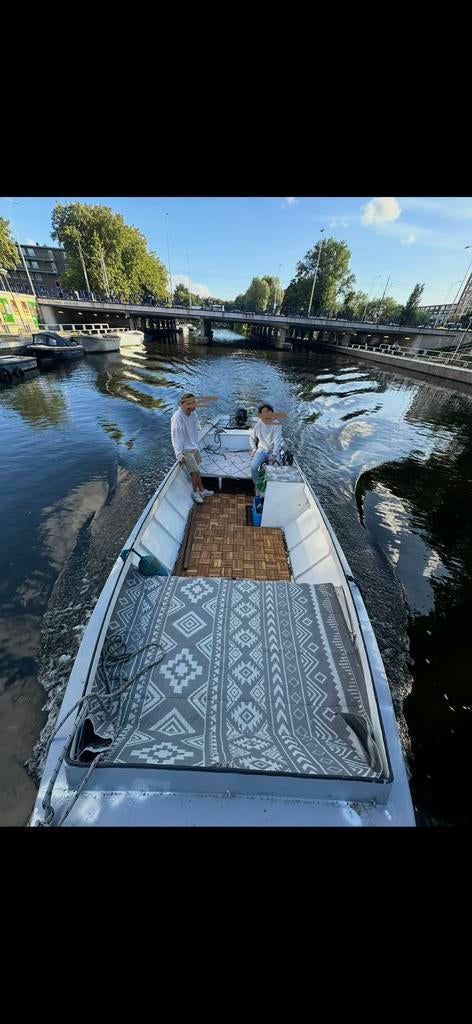 Boat available to rent for kingsday, Watersport en Boten, Ophalen of Verzenden, Zo goed als nieuw