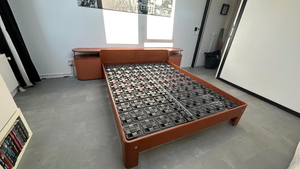 Auping Auronde 160x210 kersenhout,  achterwand, nachtkastjes, Gebruikt, Overige kleuren, 210 cm, Tweepersoons