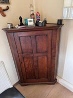 Antieke hoek kast, Ophalen