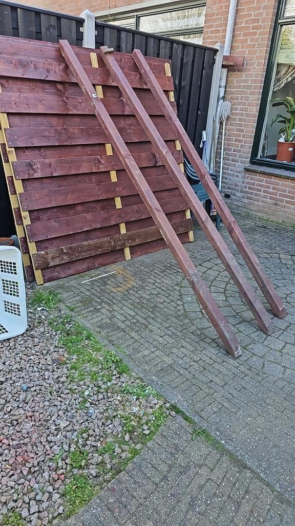 4 Tuinhekdelen met 3 steunpalen - 180x180 cm, Hout, 1 tot 2 meter, Gebruikt, Minder dan 3 meter
