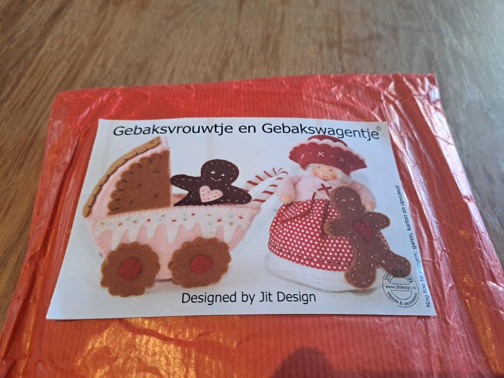 Knutselpakket: Gebaksvrouwtje en Gebakswagentje, Ophalen of Verzenden, Nieuw, Knutselwerk