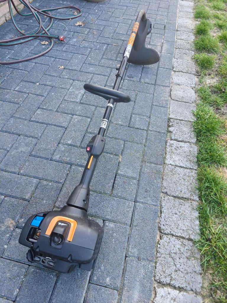 Mc culloch t22 lcs rugmaaier kantenmaaier, Tuin en Terras, Bosmaaiers, Ophalen, Benzine