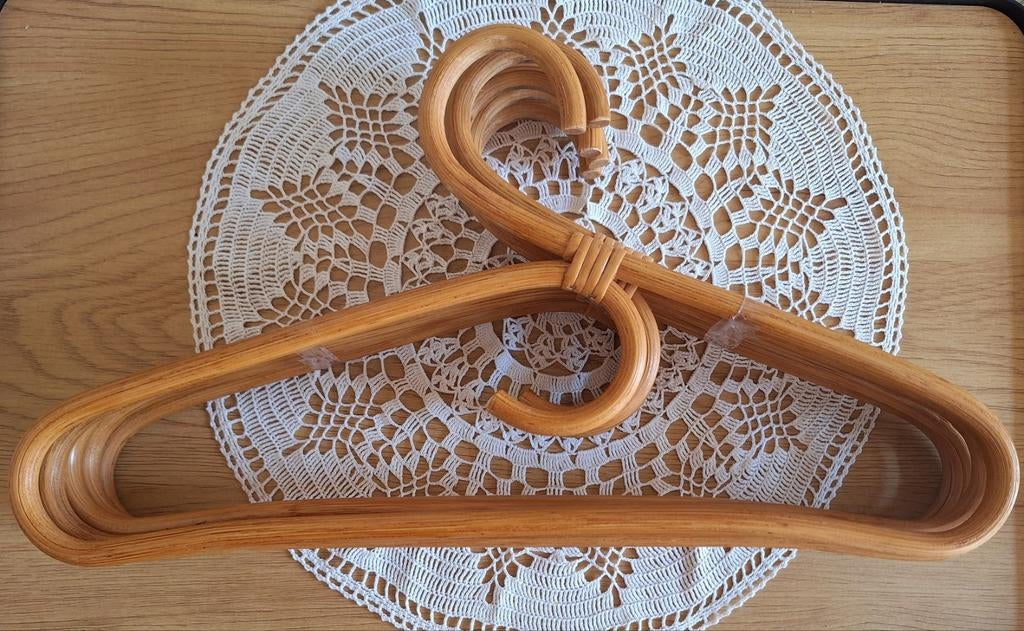 5 bamboe kleerhangers, Ophalen of Verzenden, Huis en Inrichting