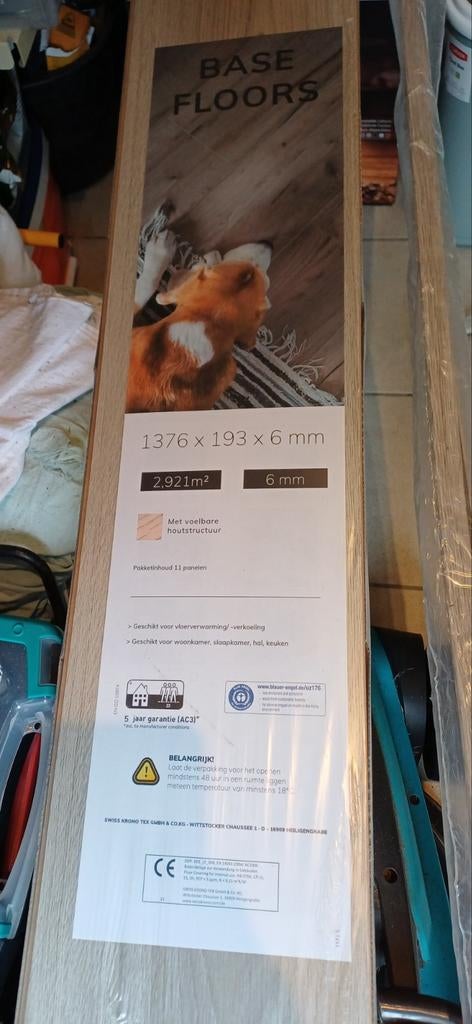 Laminaat grijs eiken - 1 pak (11x) en 4 losse planken, Ophalen, 50 tot 150 cm, Nieuw, 10 tot 30 cm