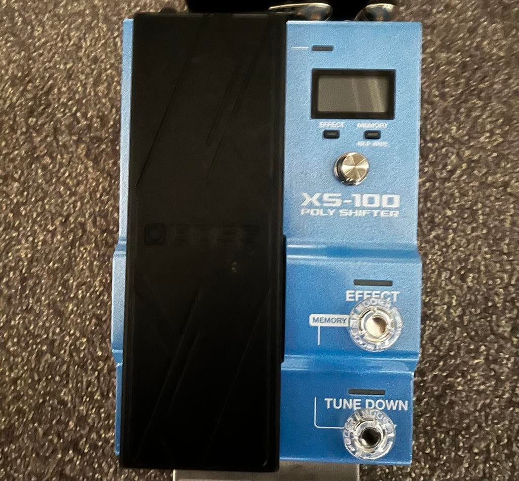 Boss xs 100, Muziek en Instrumenten, Effecten, Ophalen of Verzenden, Zo goed als nieuw